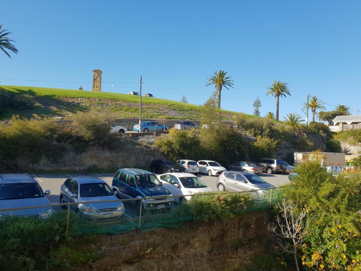 Studio 204 With Harbour, Ocean And Sunset Views From The Balcony Fremantle Esterno foto